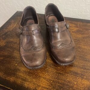 Earth Origin Boots Womens 7 Carma2 Wingtip Low Ankle Bootie Brown Leather Heel